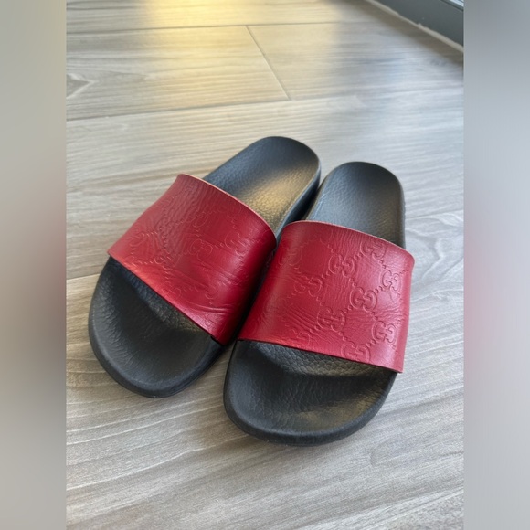 Authentic Red GG Gucci rubber slides size 38 - Picture 1 of 7